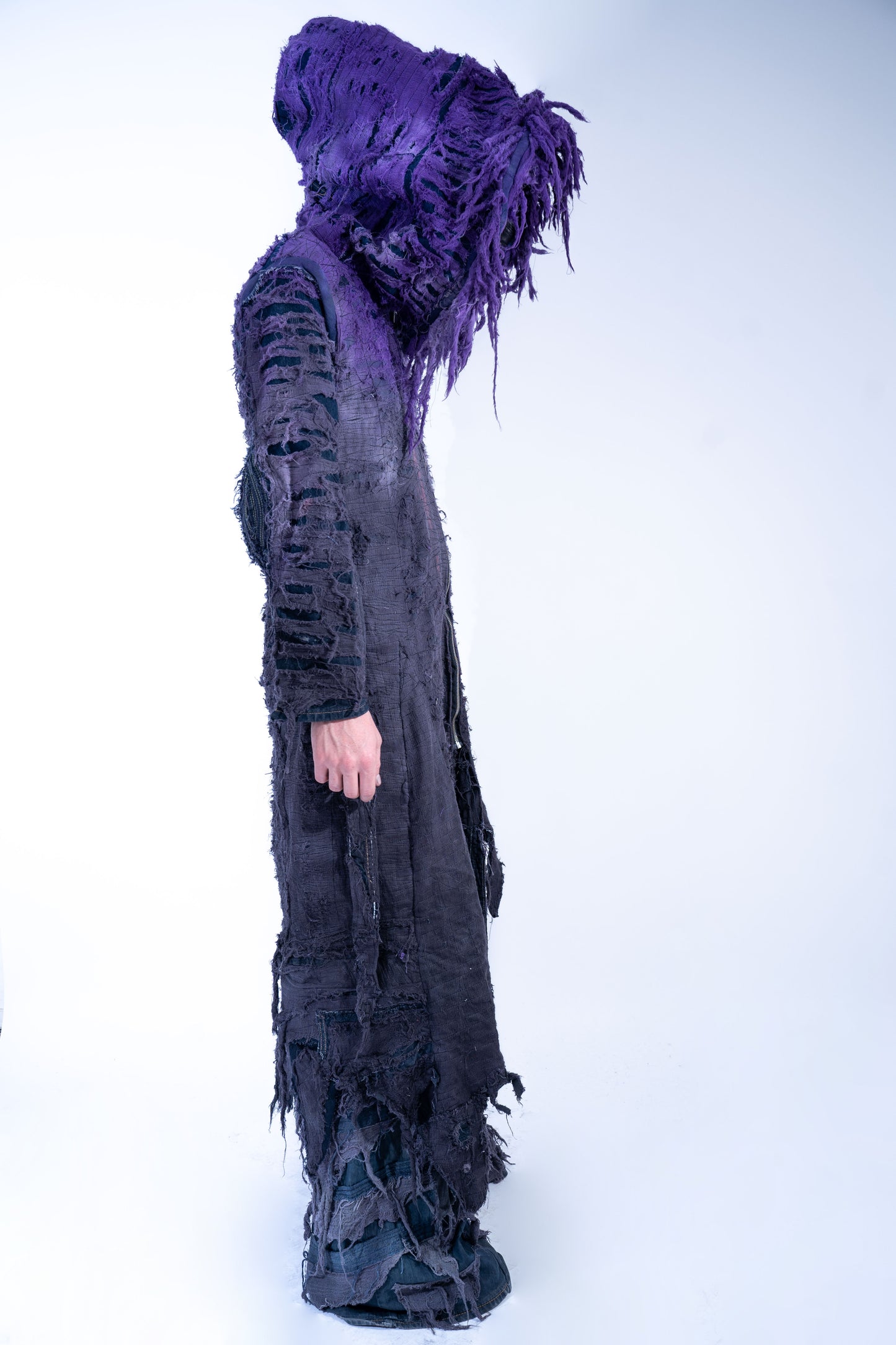 THE COAT OF DEATH